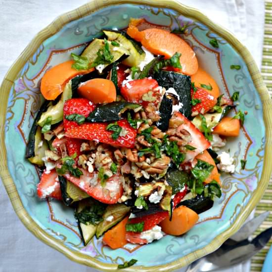 Grilled Zucchini Strawberry Salad