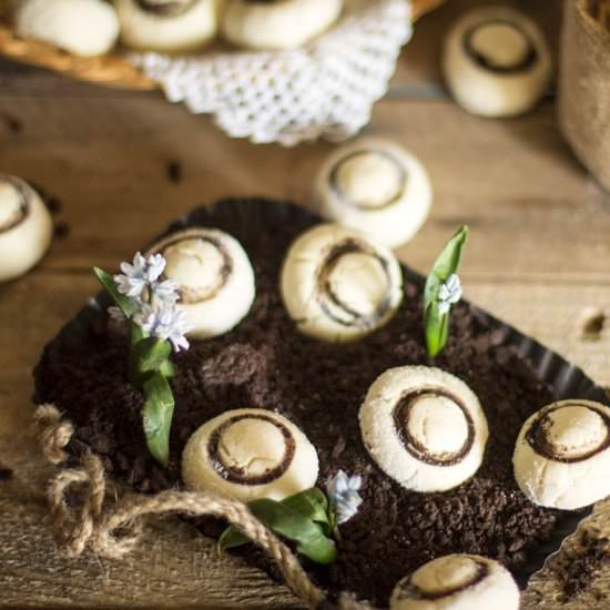 Mushroom Shortbread Cookies