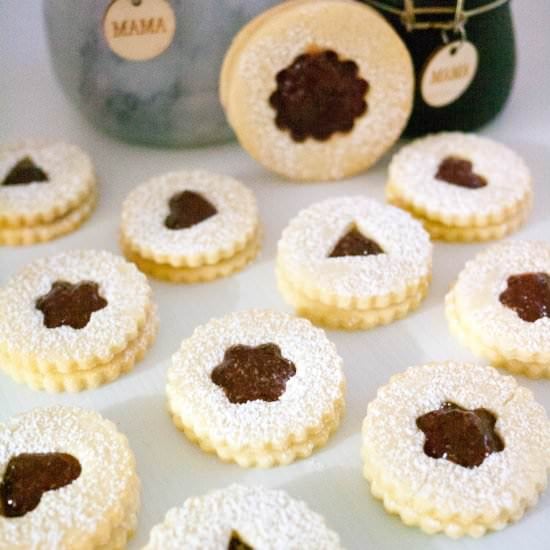 Classic Linzer Cookies Recipe