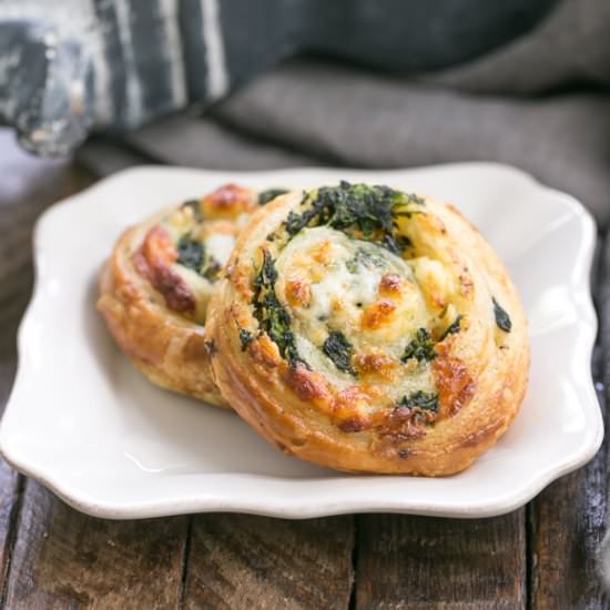 Spinach Feta Pinwheels
