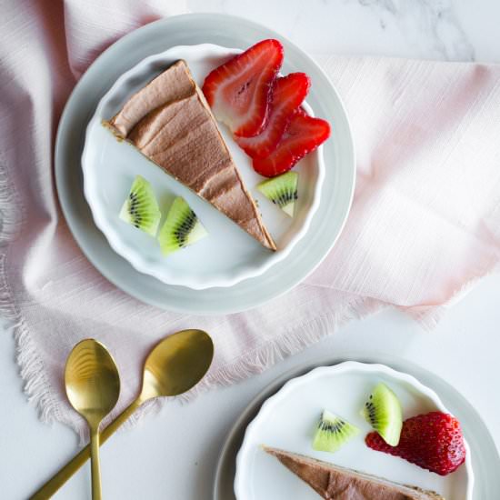 Healthy Vegan Chocolate Mousse Pie