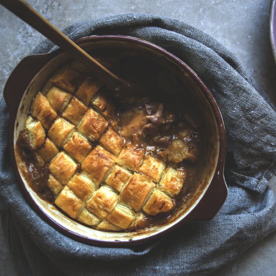 Chicken, Bacon & White Wine Pie