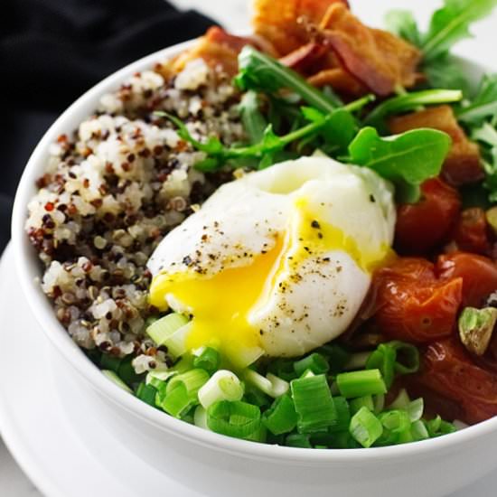 Quinoa Breakfast Bowl
