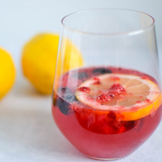 Healthy Berry Lavender Lemonade