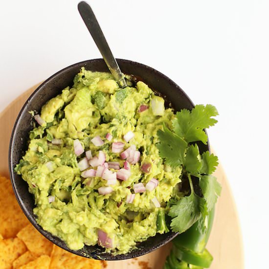 Restaurant Style Guacamole