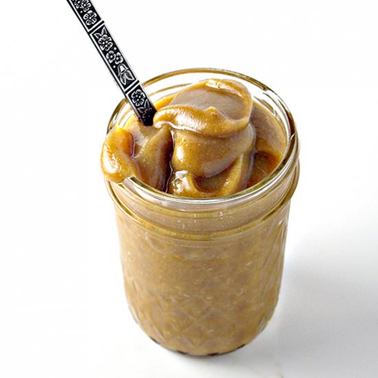Paleo Vanilla Almond Caramel Sauce