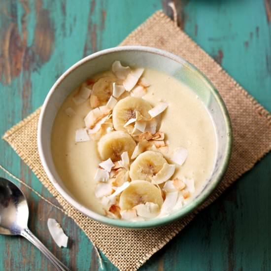 Pina Colada Smoothie Bowl