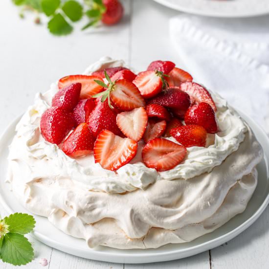 Strawberry & Mascarpone Pavlova