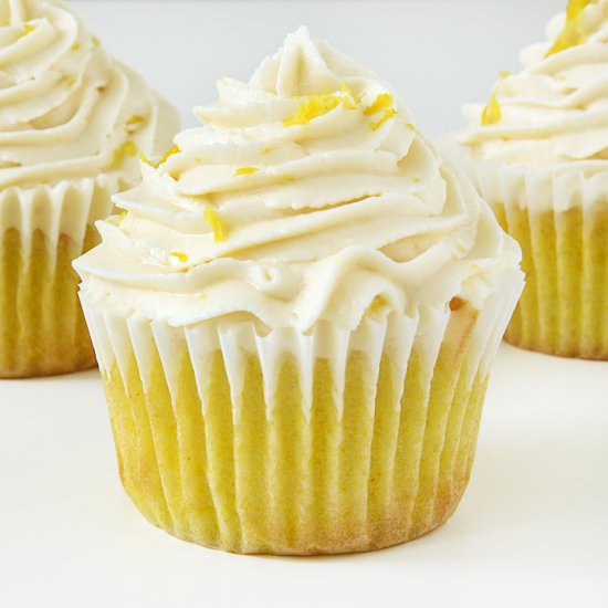 Vegan Lemon Cupcakes