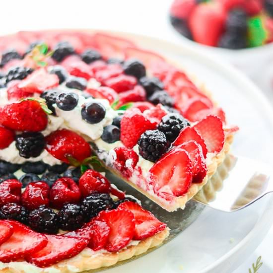 Berry Tart w/VanillaMascarponeCream