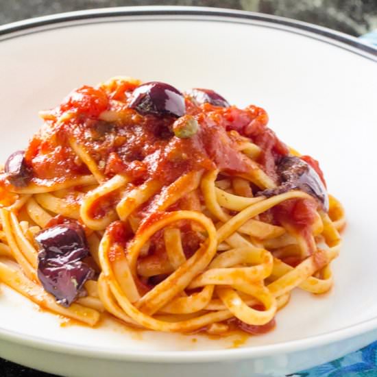 Pasta Puttanesca