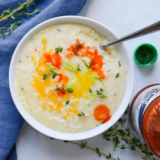 Roasted Garlic Cheese Grits