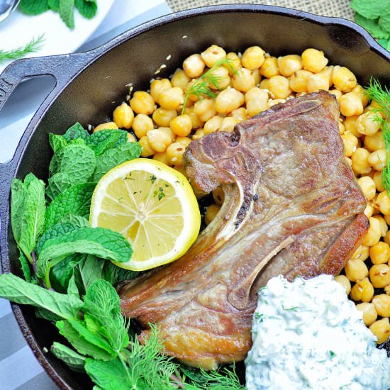 Lamb w/ Hummus-Garbanzos
