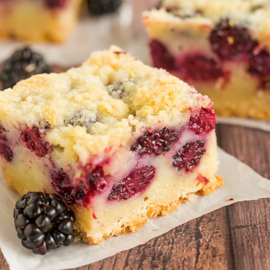 Blackberry Pie Bars
