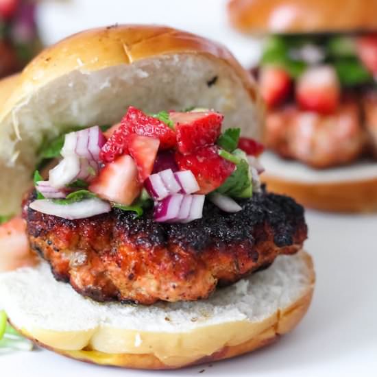 Healthy Blackened Salmon Burgers