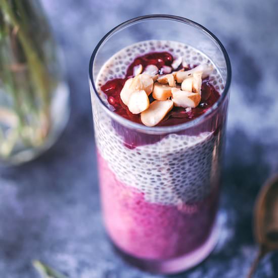 Beetroot juice chia pudding