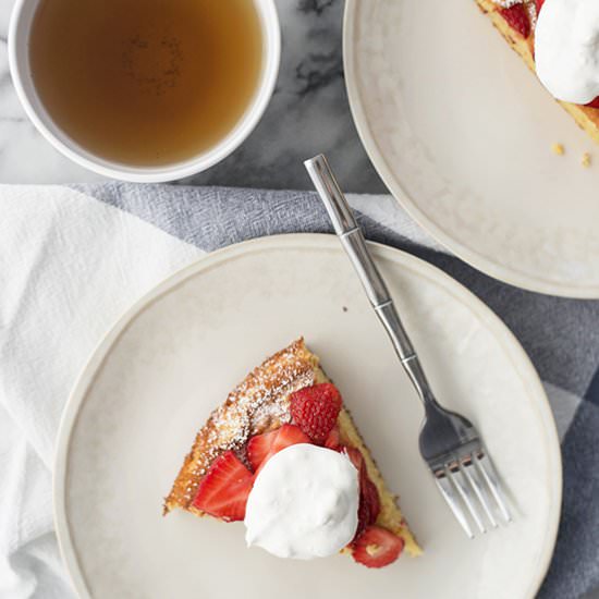 Almond Strawberry Cake