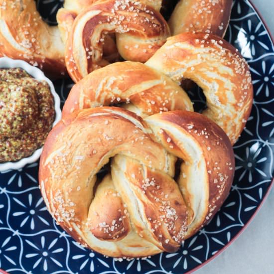 Soft Baked Pretzels