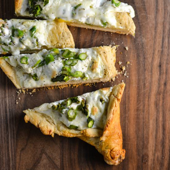 Khachapuri {Georgian Cheese Bread}