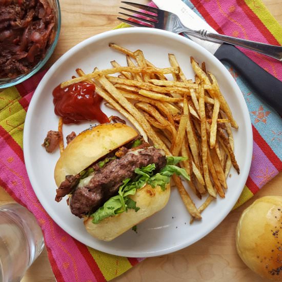 Cheeseburgers with Bacon Jam