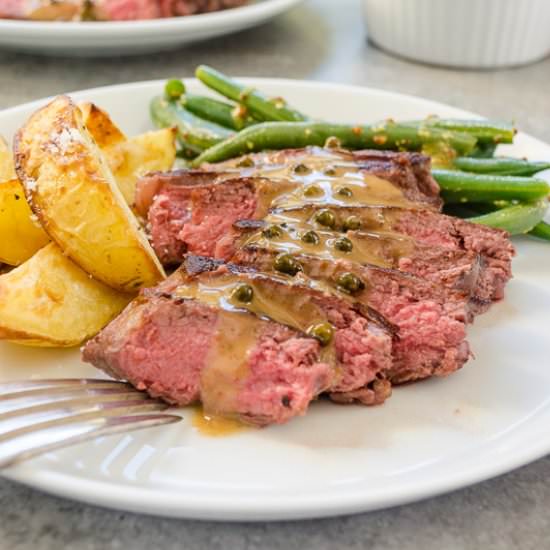 Seared Steaks & Peppercorn Sauce