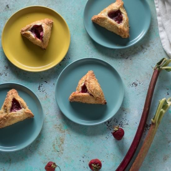 Strawberry Rhubarb Turnovers