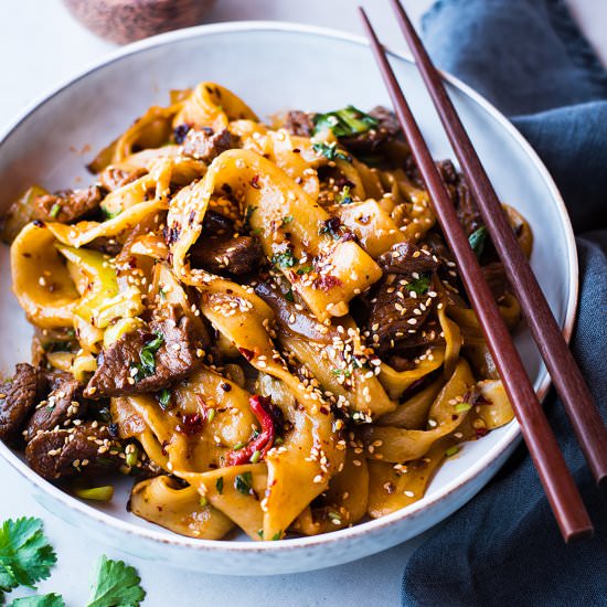 Hand-pulled Noodles with Spicy Lamb