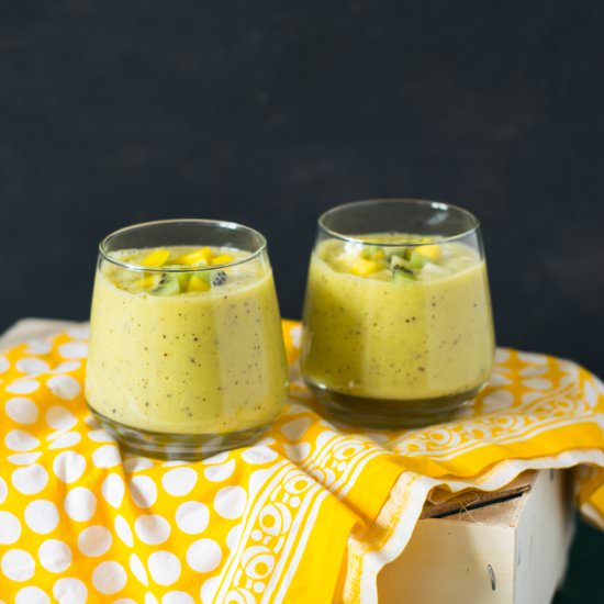 Kiwi Mango Smoothie