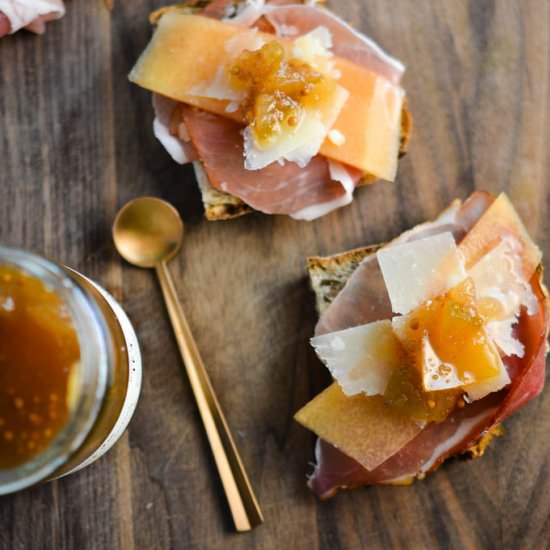 Prosciutto Toasts w/ Pear Mostarda