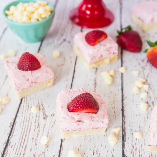 Roasted Strawberry Sugar Cookies