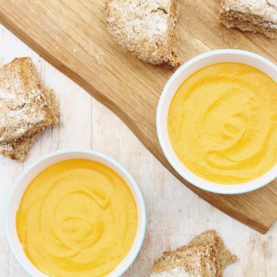 Tomato and Roasted Red Pepper Soup