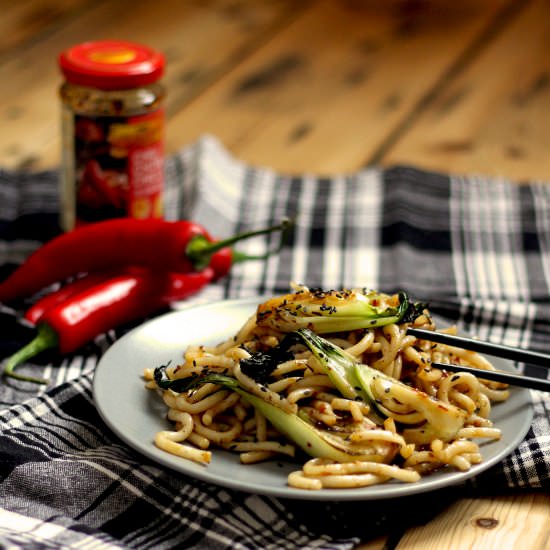 Spicy Xi’an-style Noodles (Vegan)