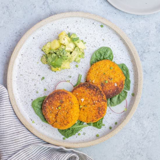 Simple Salmon Cakes (AIP)