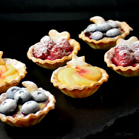 Mini Peach and Berry Tartlets