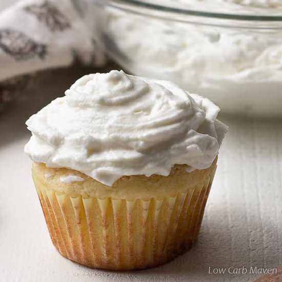 SF Whipped Cream Cheese Frosting