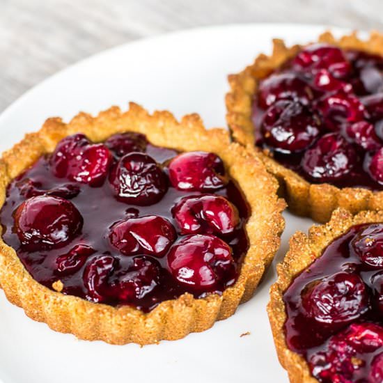 Paleo Cherry Tarts