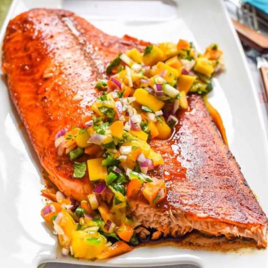 Grilled Salmon with Mango Salsa