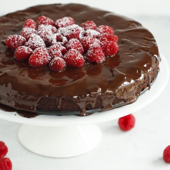 Low-carb Raspberry Chocolate Cake