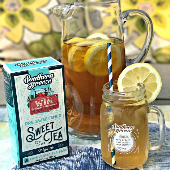 Sweet Tea Lemon Bourbon Cocktail