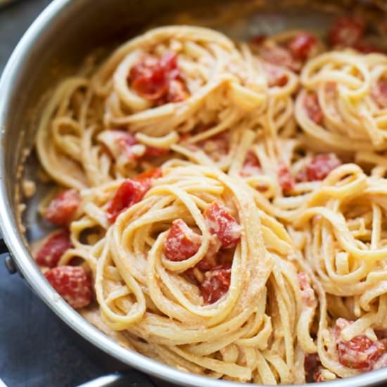 Tomato & Ricotta Linguini