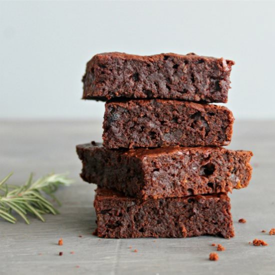Rosemary Infused Fudgy Brownies