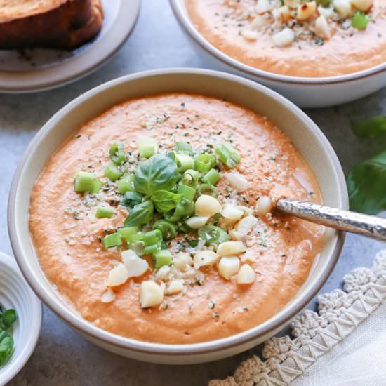 Creamy Vegan Tomato Soup