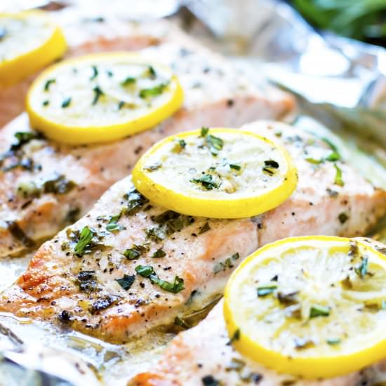 Lemon & Basil Baked Salmon in Foil