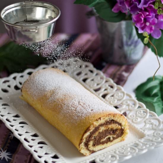 Vanilla Roll with Chocolate Mousse