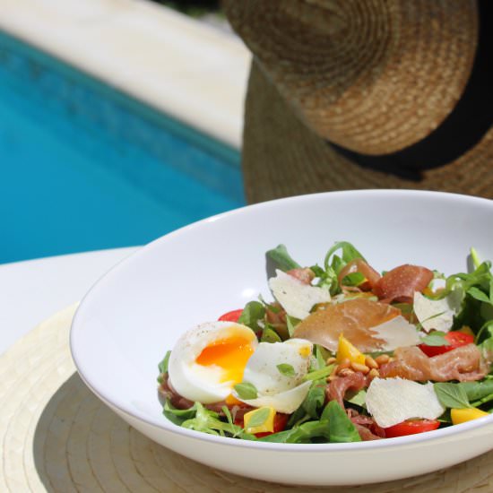 Spinach, Mango and Prosciutto Salad