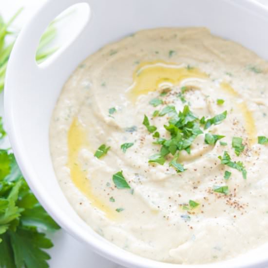 Creamy Lemon-Parsley Hummus