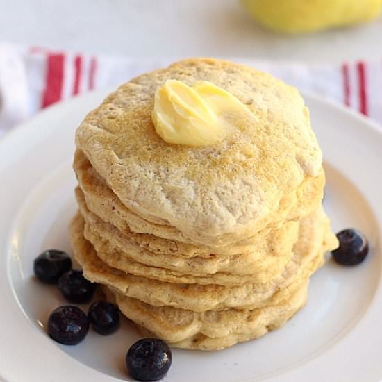 Sugar-Free, Oil-Free Oat Pancakes