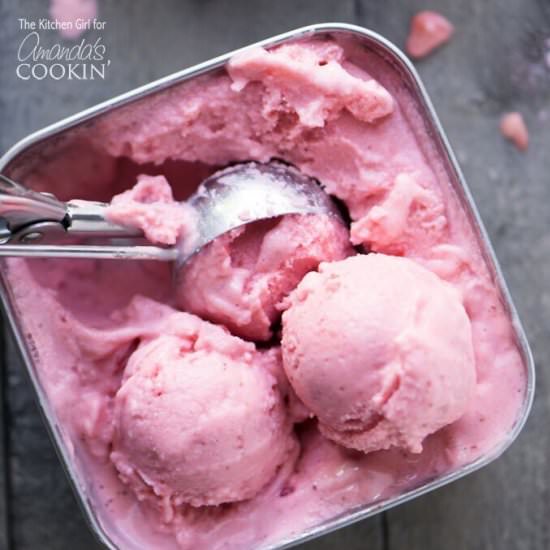 STRAWBERRY FROZEN YOGURT