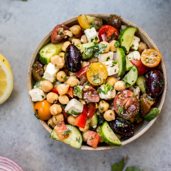Mediterranean Chickpea Salad