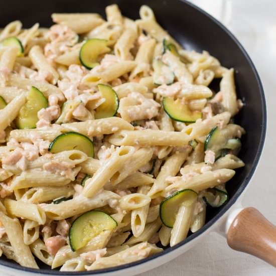 Penne al Salmone